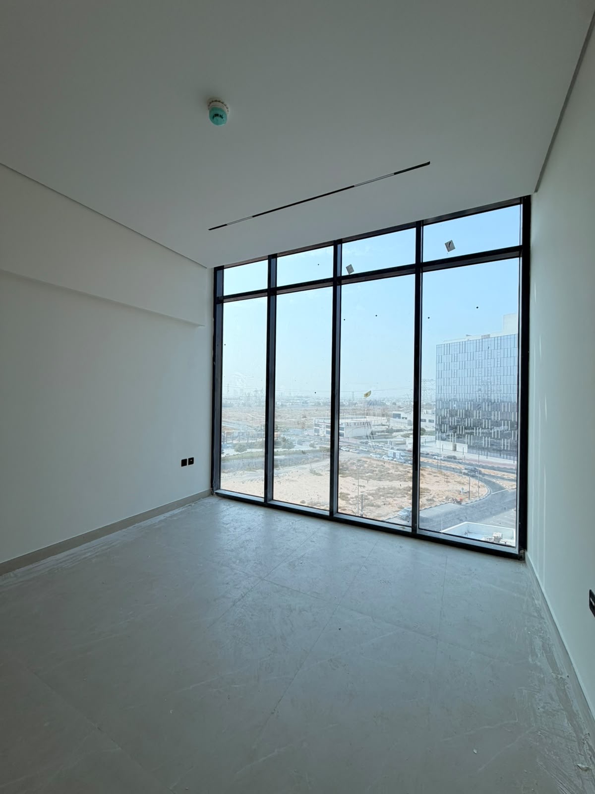 Modern 1-Bedroom Apartment : For Rent in  — view 4
