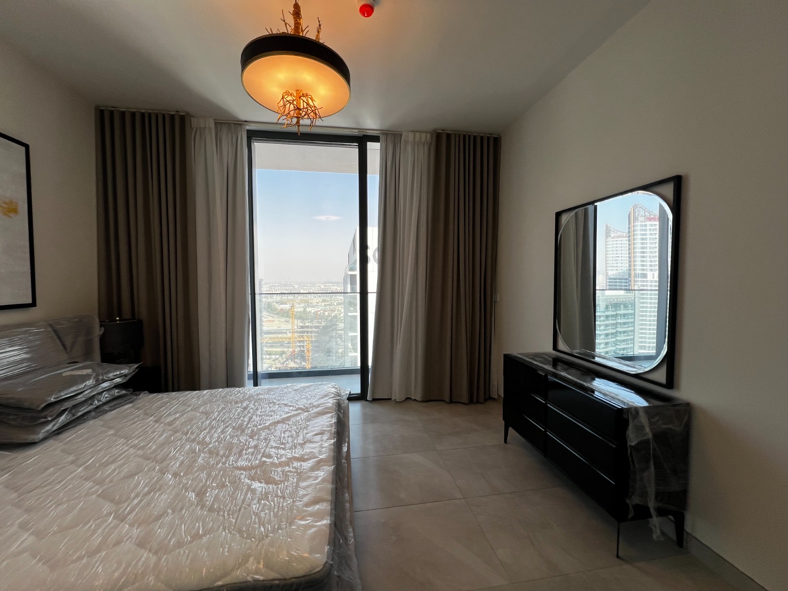 3-Bedroom Furnished Apartment - For Rent in 📍 The Paragon by IGO – Business Bay — view 22
